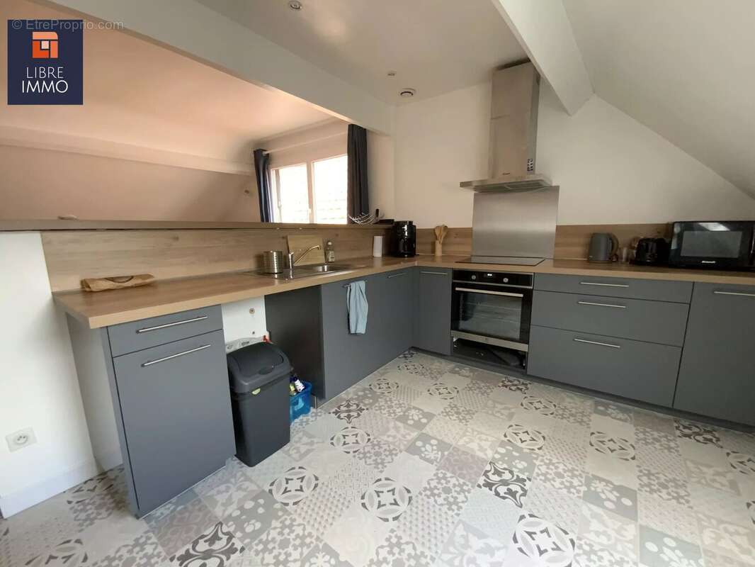 À vendre – Superbe T3 entièrement rénové – 96 m² au sol / 71 m² Carrez – Bordères-sur-l’Échez - photo 2