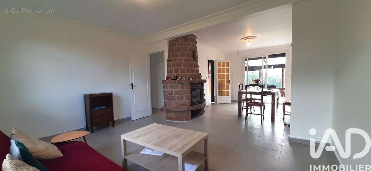 Photo 6 - Maison à CHEVAIGNE