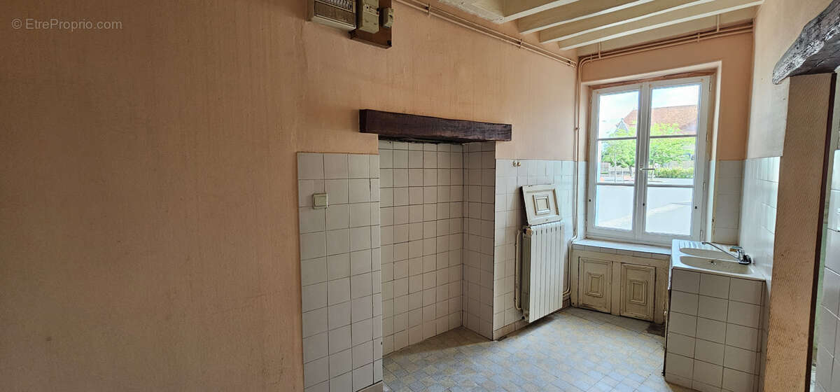 Maison à CORVOL-L'ORGUEILLEUX