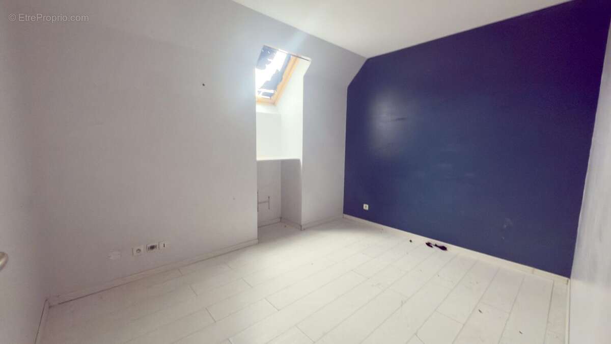 Maison à LES MUREAUX