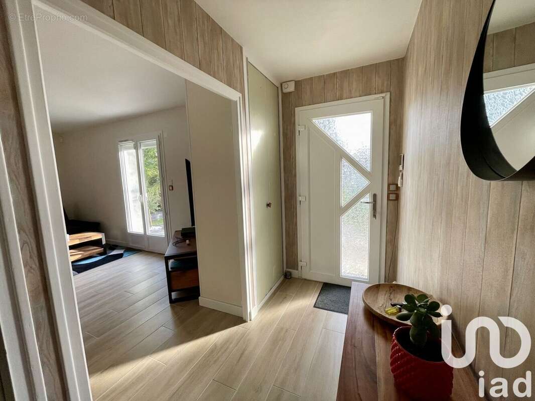 Photo 8 - Maison à TRUYES