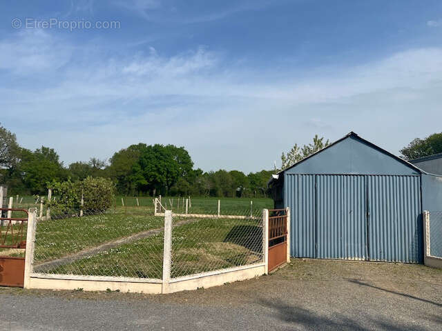 Maison à SION-LES-MINES