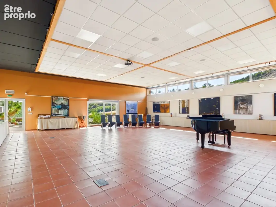 Domaine d’exception de 45 hectares avec demeure de caractère et centre culturel contemporain – Aveyron, Sud de la France - photo 13