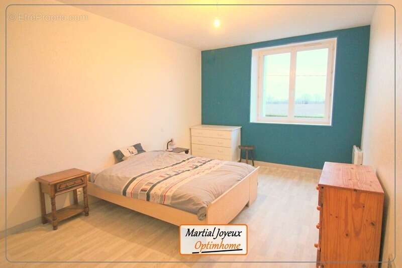 Maison à LE CHATELLIER