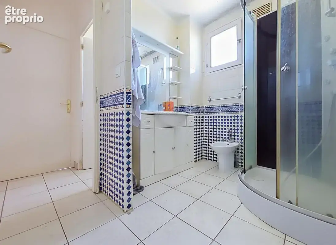 Appartement - 2 Chambres - 1 Bureau - 1 Balcon - 1 Loggia - Parking - Proche toutes commodités - photo 18