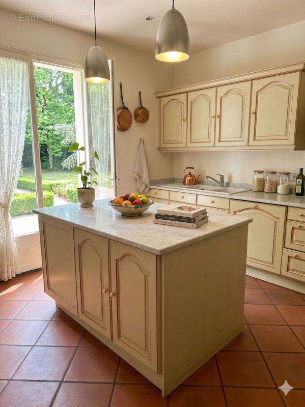 Maison à NOISY-SUR-ECOLE