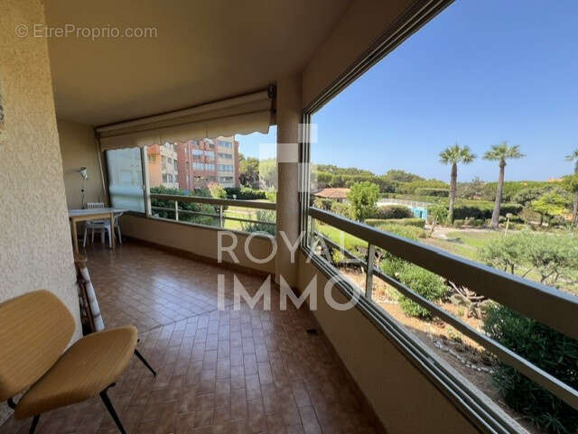 Appartement à SIX-FOURS-LES-PLAGES