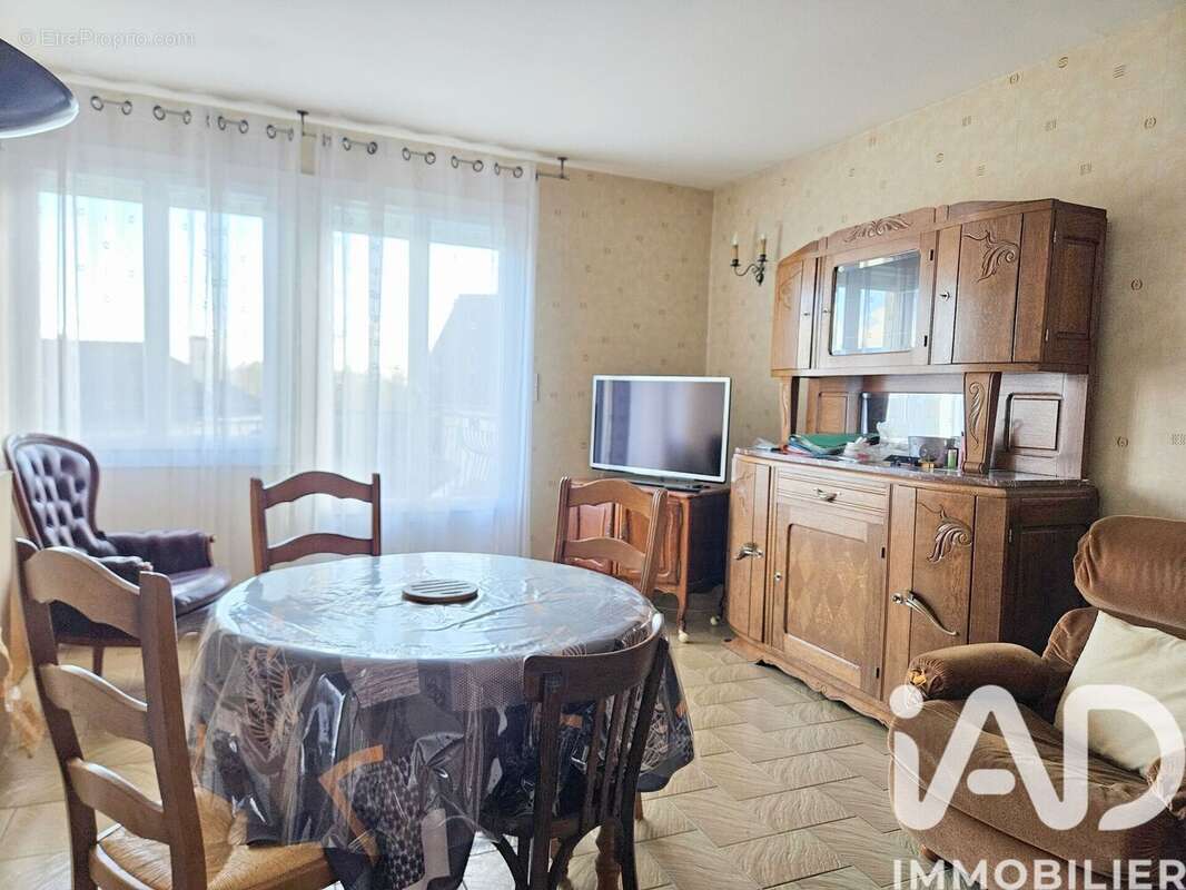 Maison 107 m² à Crimolois  - photo 2