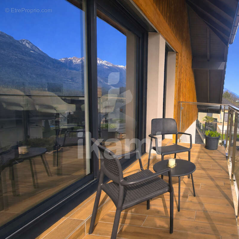 Appartement à LATHUILE