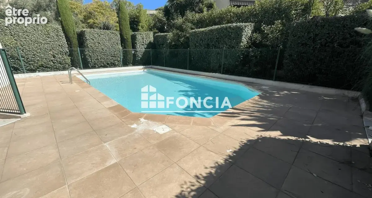 Le Cannet  – Appartement T3 rez-de-chaussée avec terrasse et dans une résidence récente avec piscine - photo 7