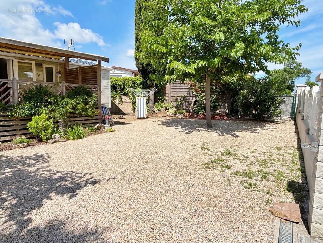 Maison à ROQUEBRUNE-SUR-ARGENS