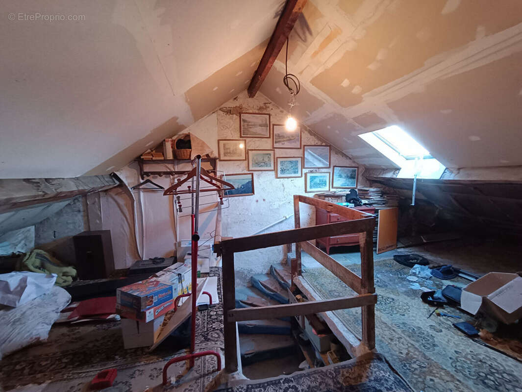 Maison à FONTENAY-LE-FLEURY