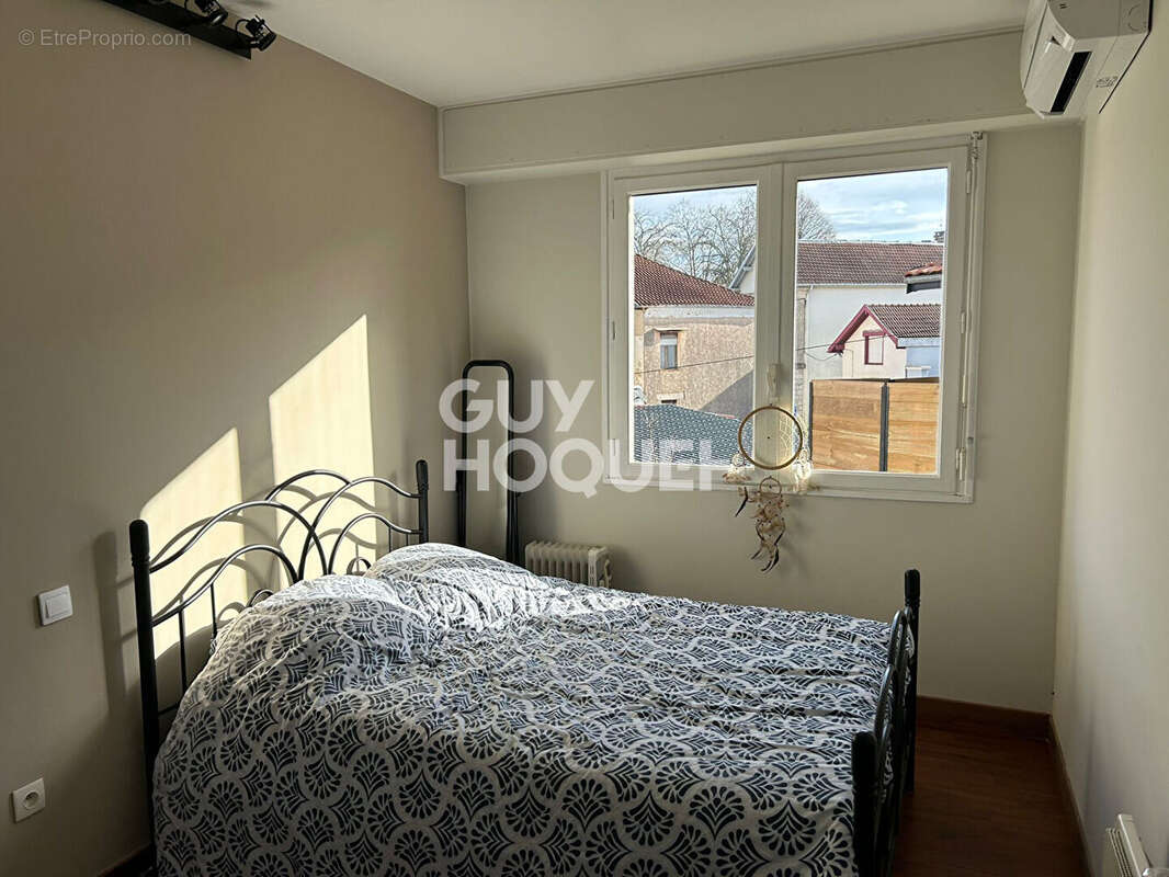 Appartement à SOUSTONS