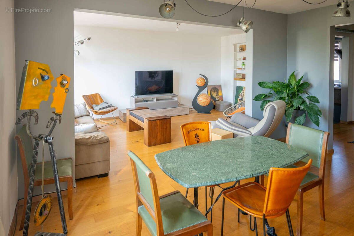 Appartement F4/5 - Mulhouse quartier Salengro - photo 3