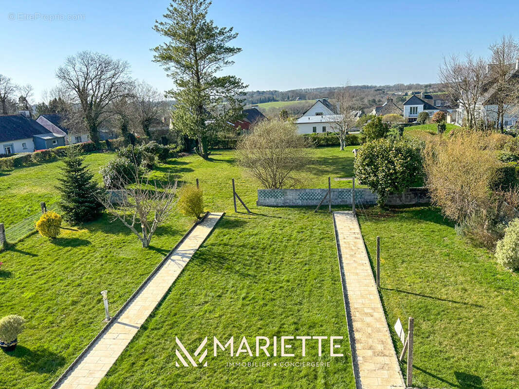 Maison à RIEC-SUR-BELON