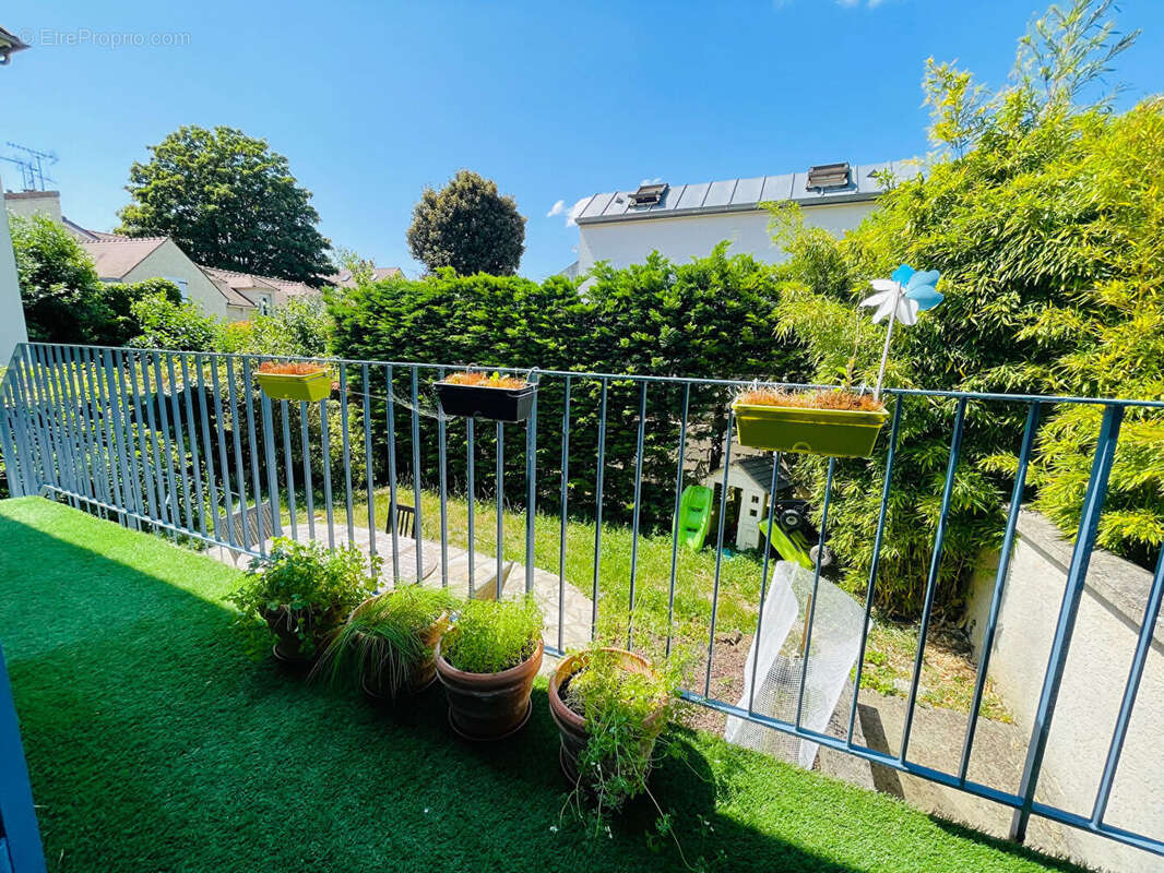 Maison à SARTROUVILLE