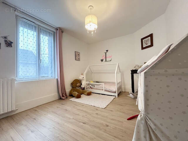 Maison à MARCOUSSIS