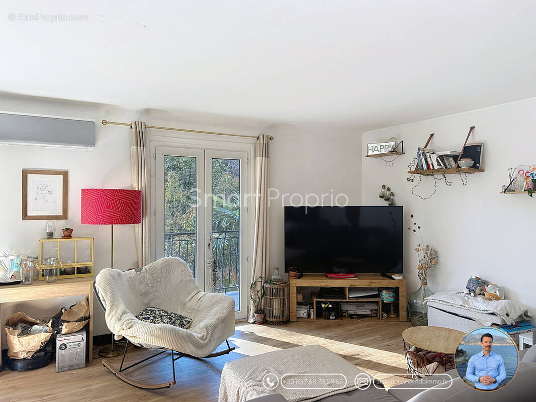 Appartement à ROQUEBRUNE-CAP-MARTIN