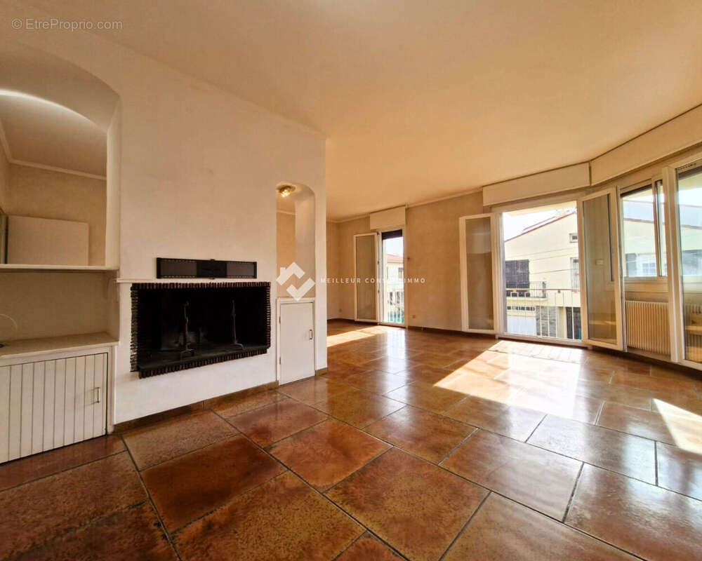 Maison 270 m² à Perpignan  - photo 5