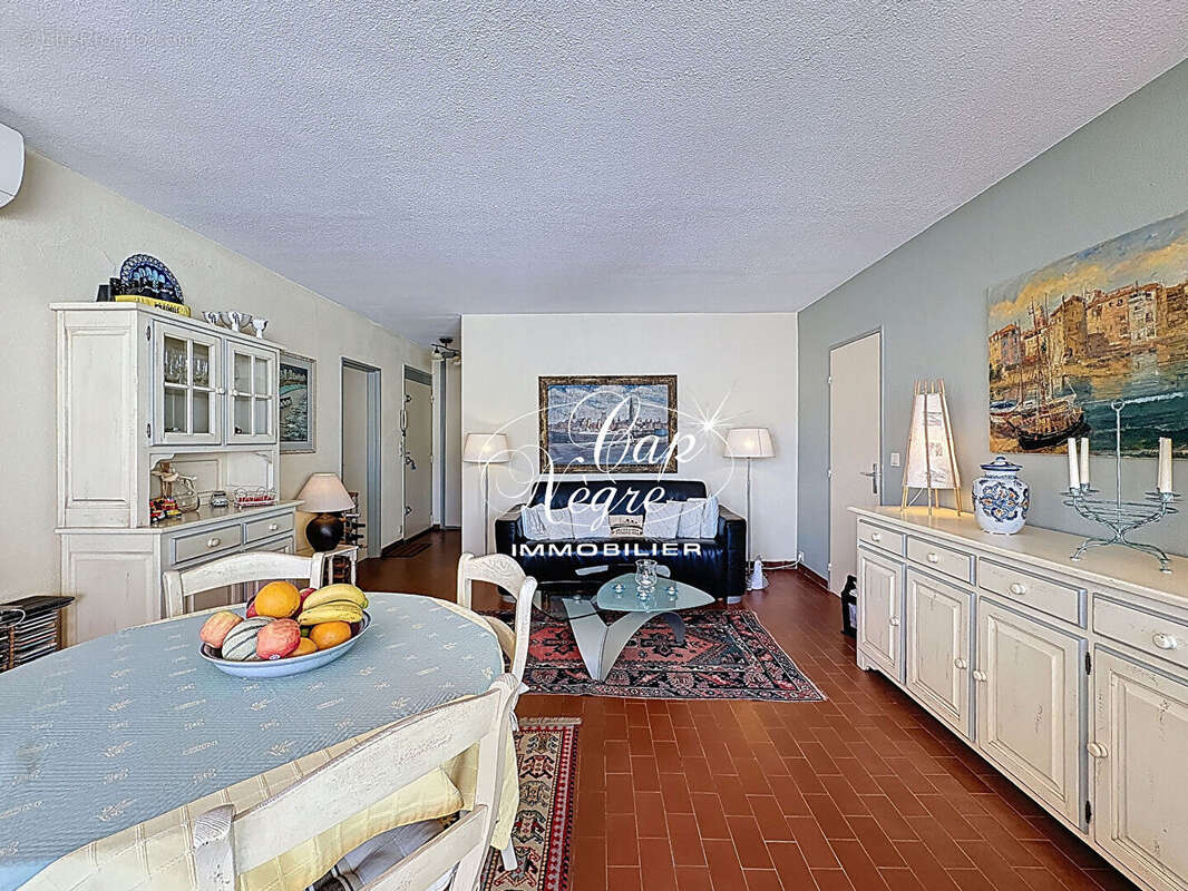 Appartement à BORMES-LES-MIMOSAS