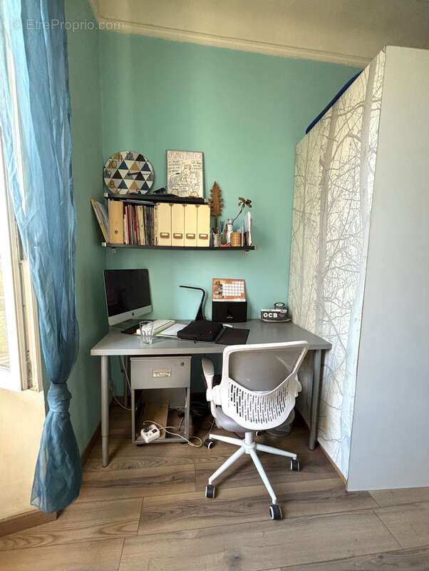 Appartement à MARSEILLE-6E