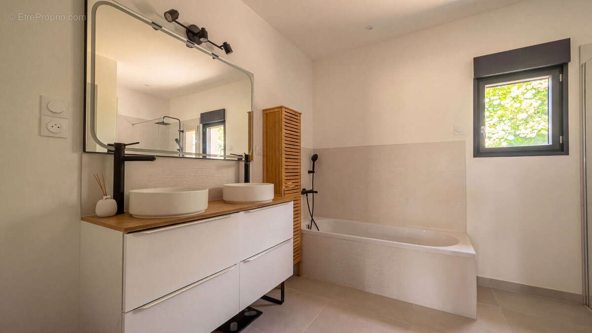 Maison à SAINT-AVERTIN