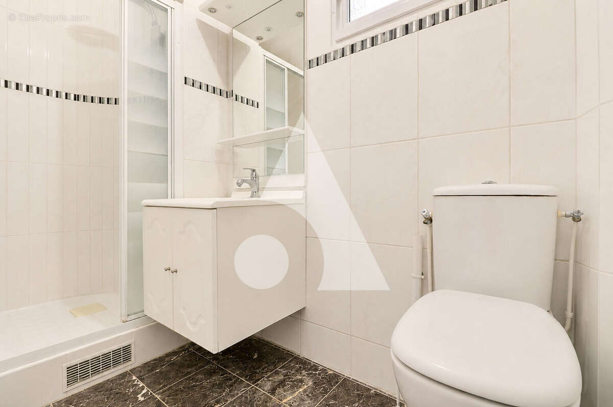 Appartement Les Lilas 2 pièce(s) 50 m2 - photo 8