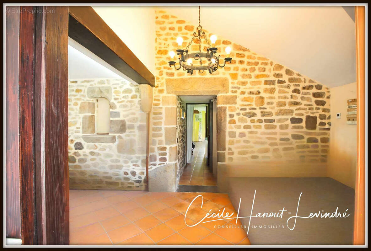 Maison à SAINT-AUBIN-DES-PREAUX