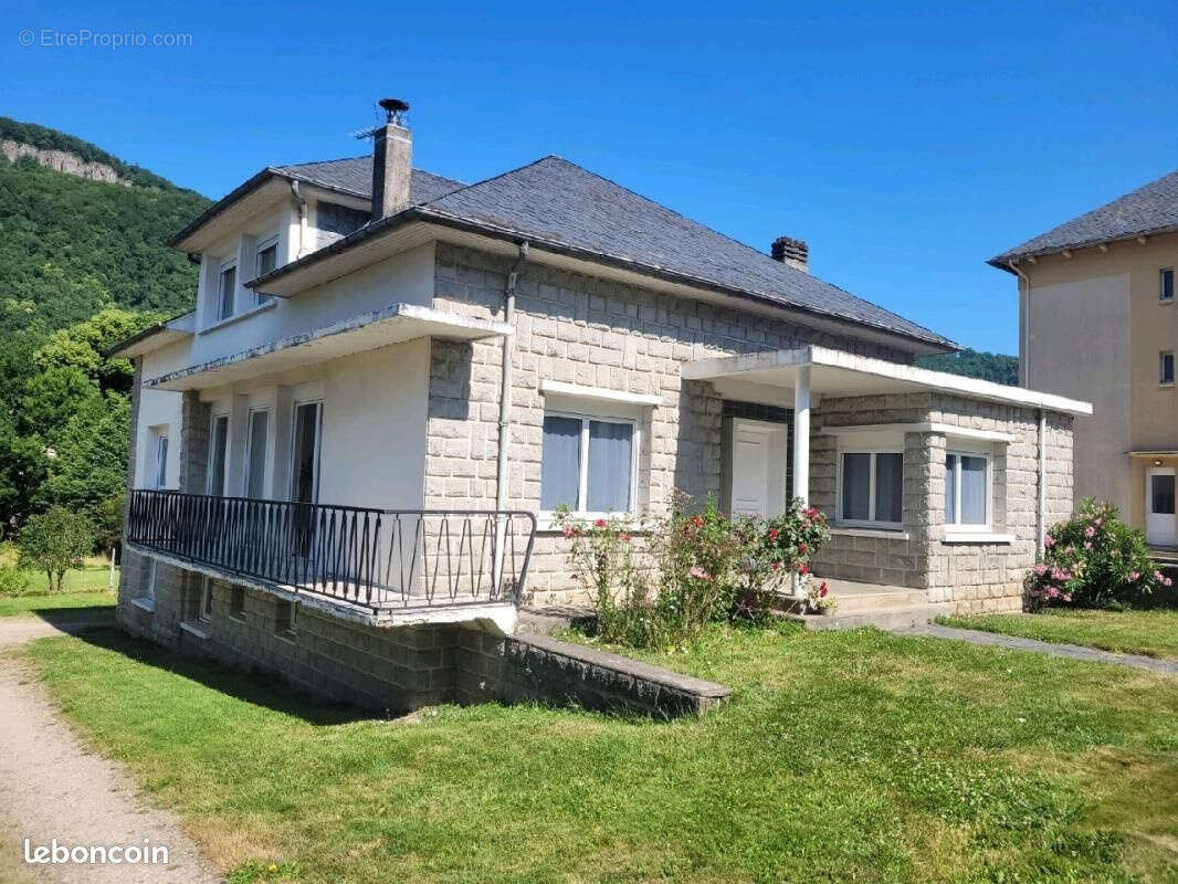 Maison à BORT-LES-ORGUES