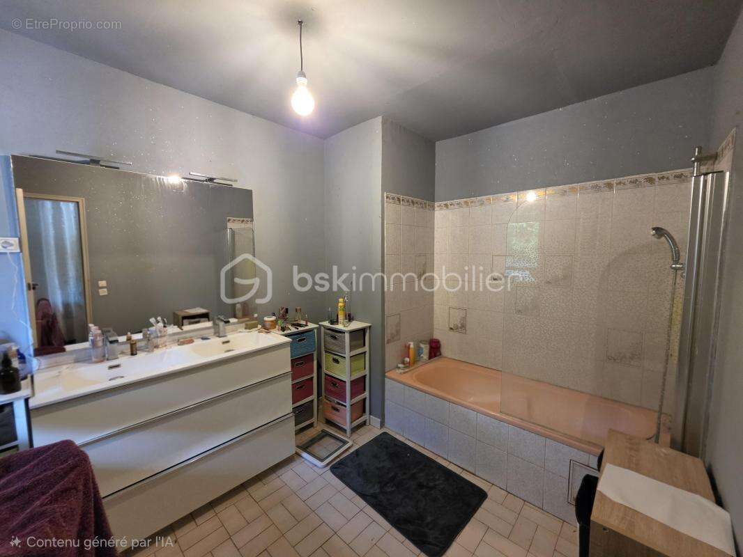 Maison 260 m² à Jablines  - photo 7