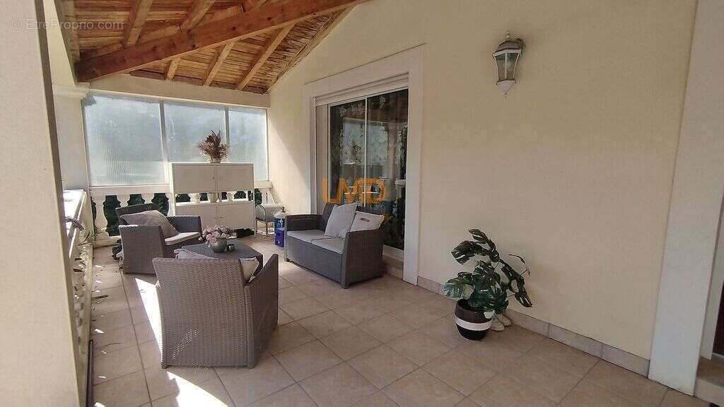 Maison à LA CALMETTE