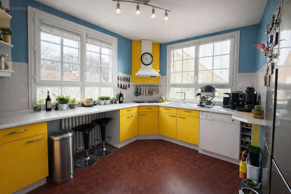 Maison à OZOIR-LA-FERRIERE