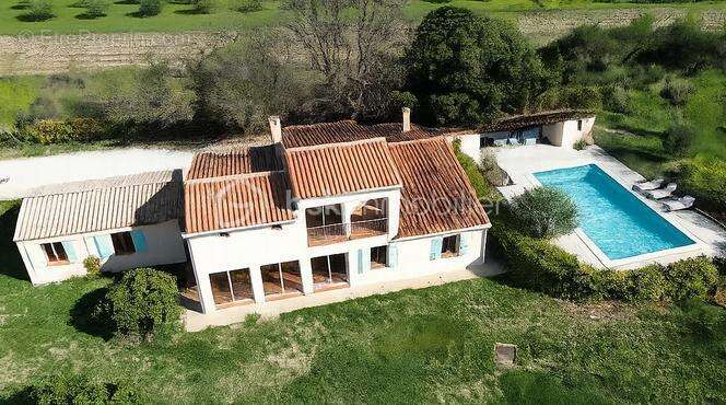 Maison à AIX-EN-PROVENCE