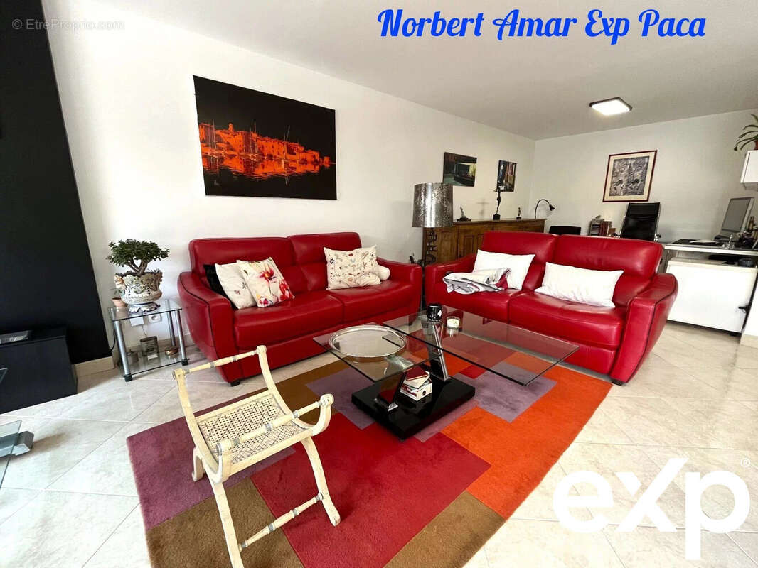 Appartement à FREJUS