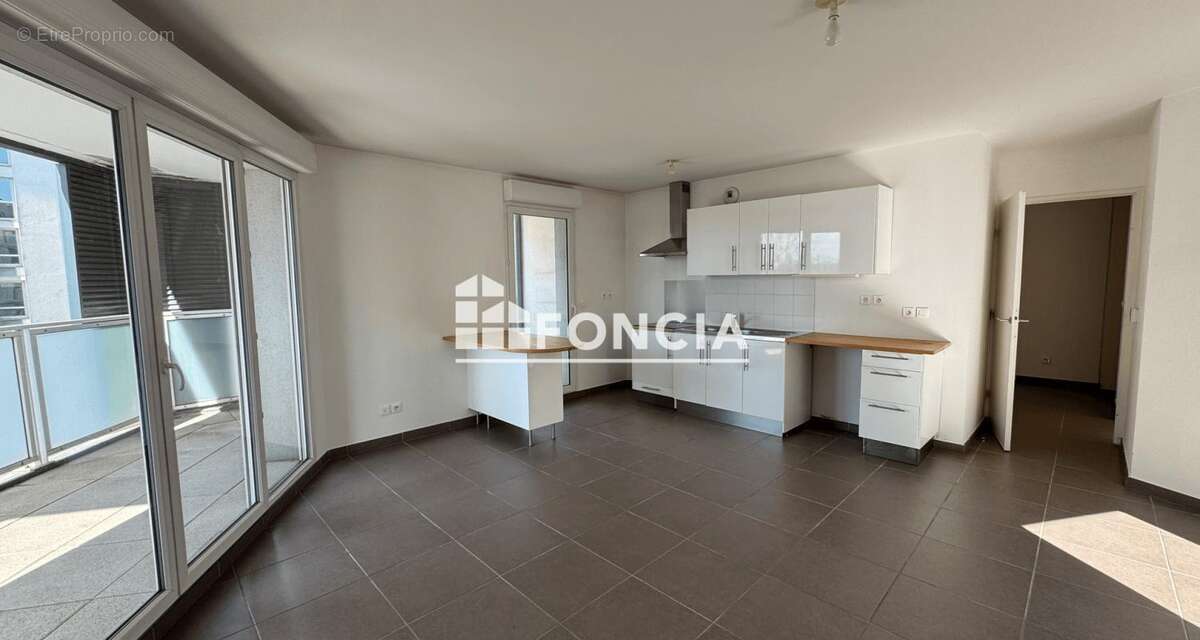 Appartement à LYON-7E