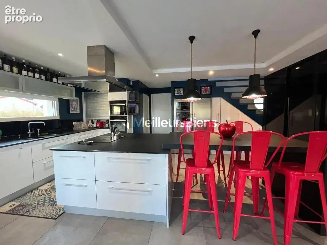 Villa à vendre avec piscine - photo 5