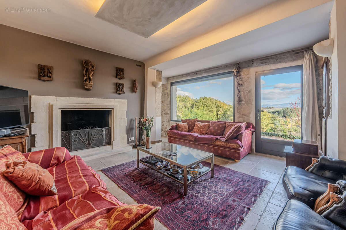 Maison à FORCALQUIER