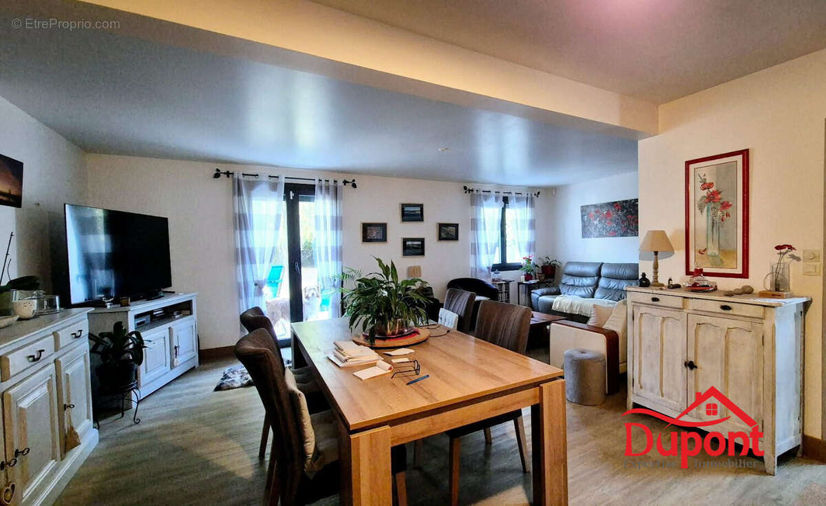 Maison à LUSIGNY-SUR-BARSE