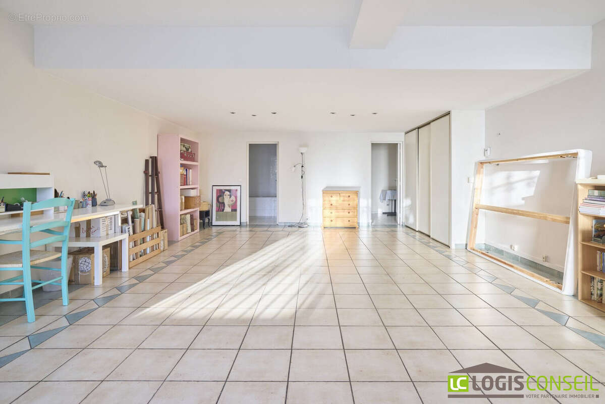 Appartement à BOURG-LA-REINE