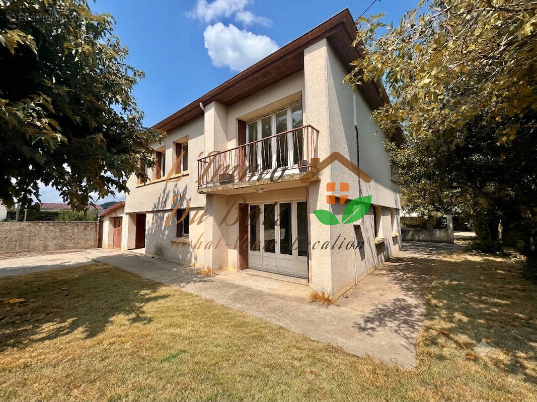 Maison à LE PEAGE-DE-ROUSSILLON