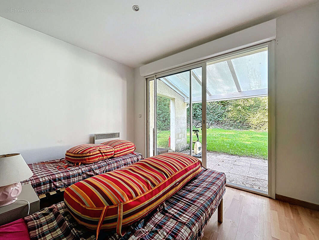 Maison à BLANQUEFORT