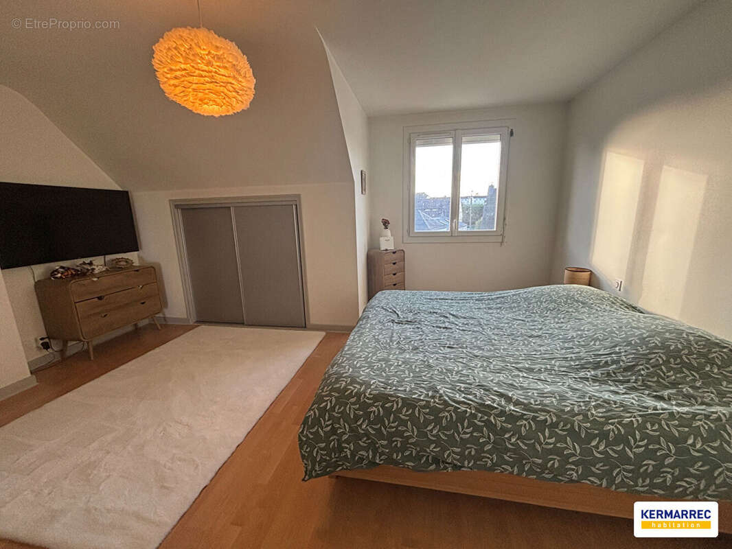 A VENDRE Maison 6 pièces à Vitré 149 m² - 399 900  HAI - photo 8