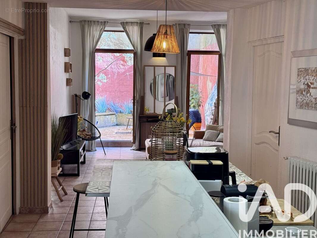 Photo 2 - Maison à SALON-DE-PROVENCE