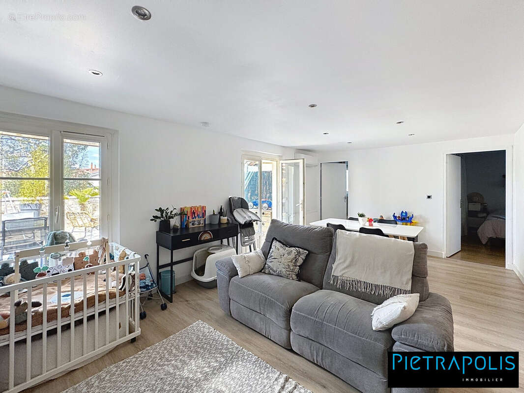 Appartement à DARDILLY