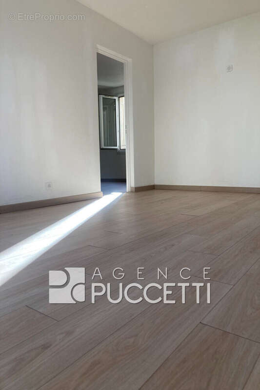 Appartement 62 m² à Vence  - photo 7