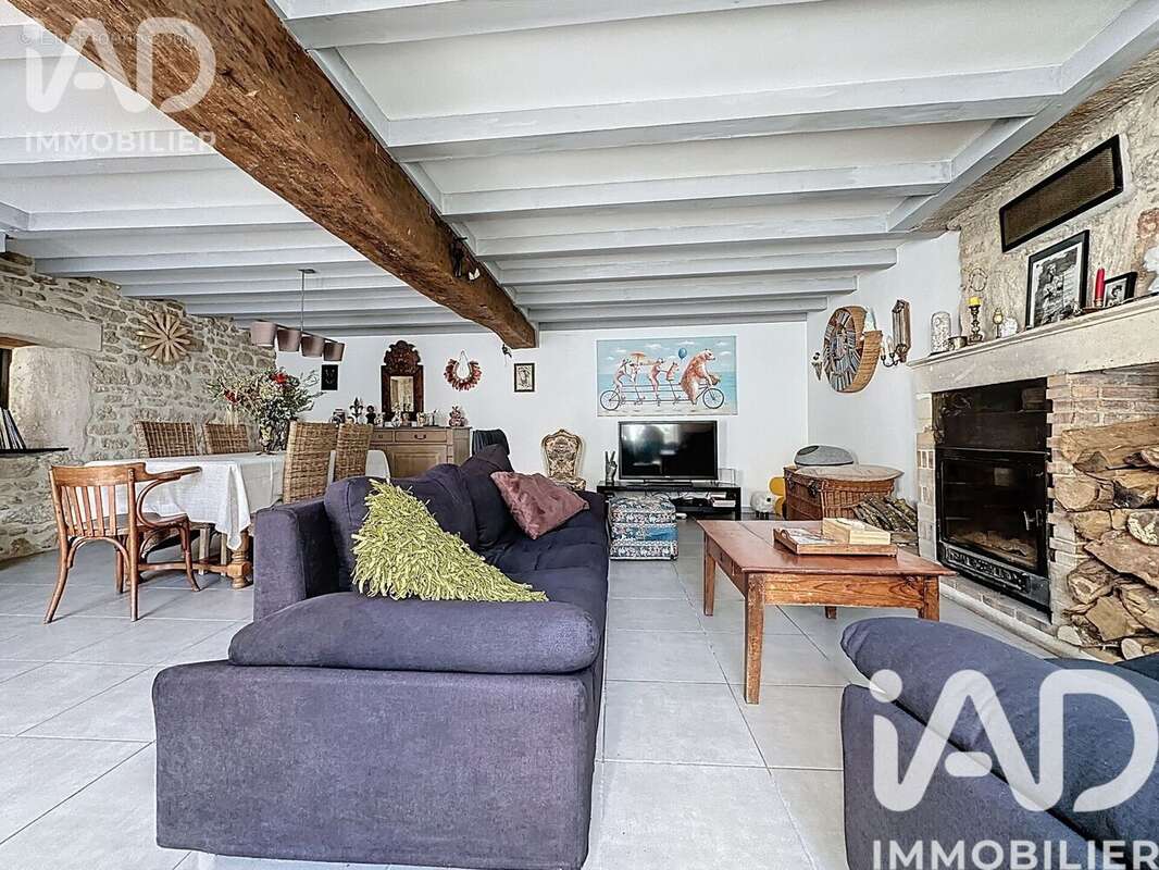 Photo 4 - Maison à SAINT-PIERRE-D'AMILLY