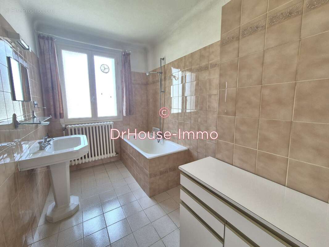 Maison à MANTES-LA-VILLE