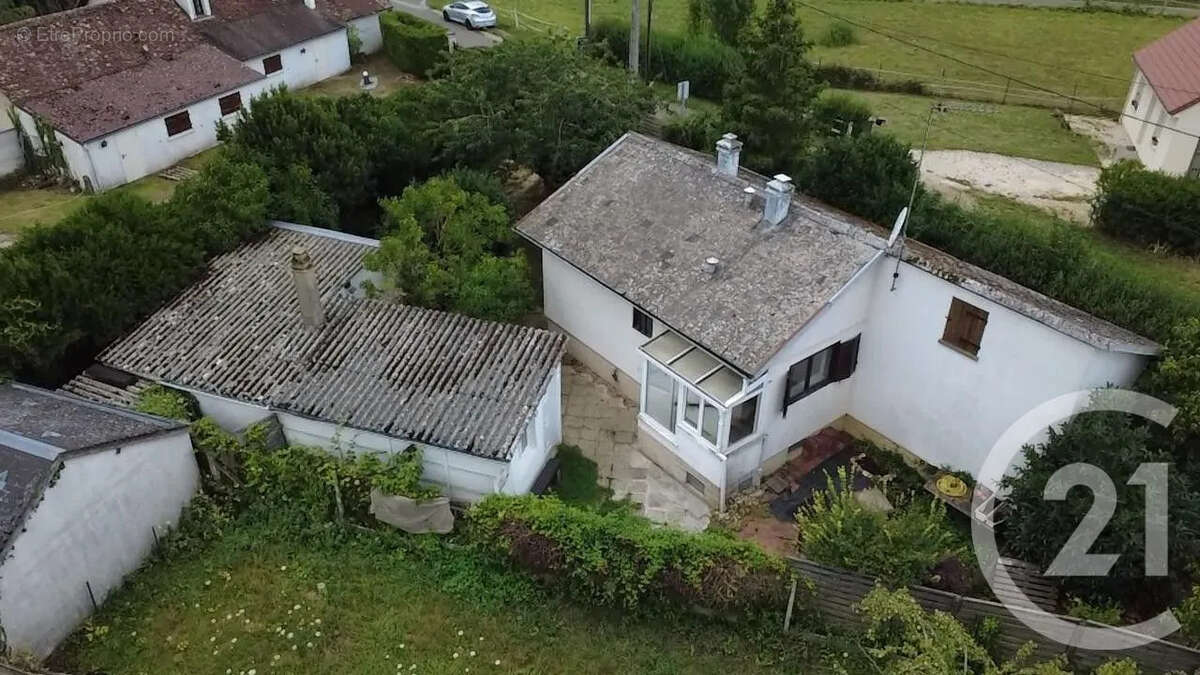 Maison à SOREL-MOUSSEL