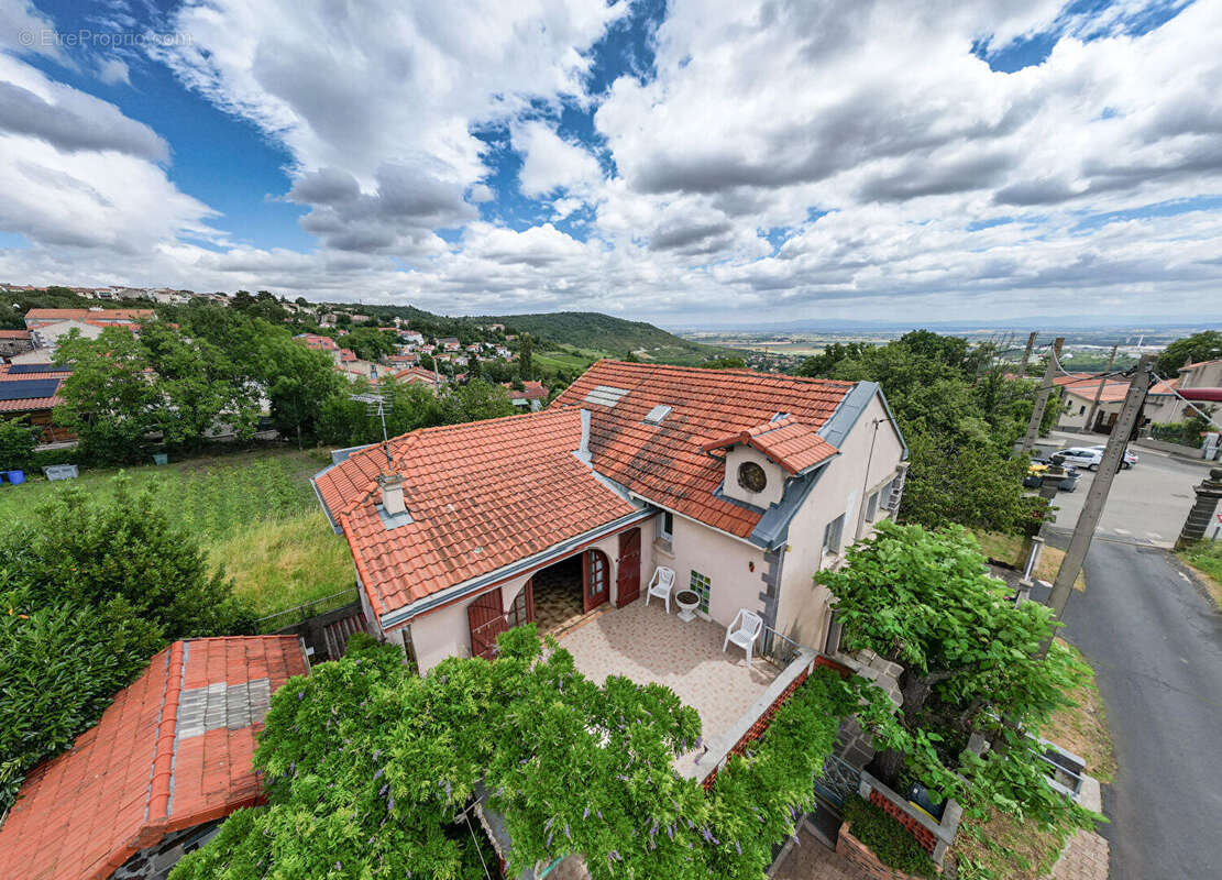 Maison à CHATEAUGAY