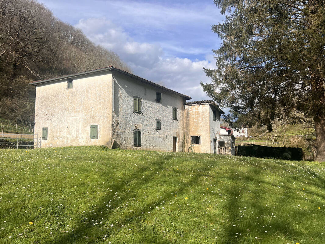 Photo 1 - Maison à ARNEGUY